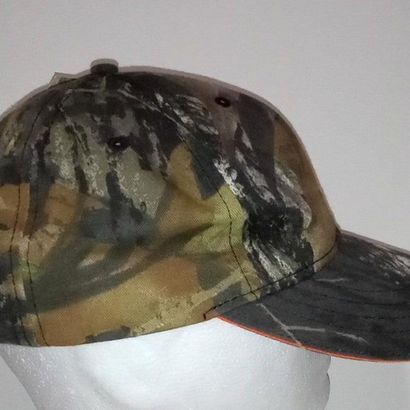 John Deere Men's Camouflage Baseball Cap - Traditional Camo Print, One Size Fits Most